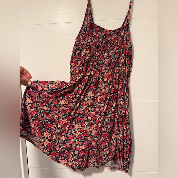 Romper - Picture 2 of 3